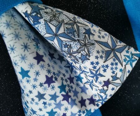 nœud papillon adulte - fait main - liberty étoiles bleues