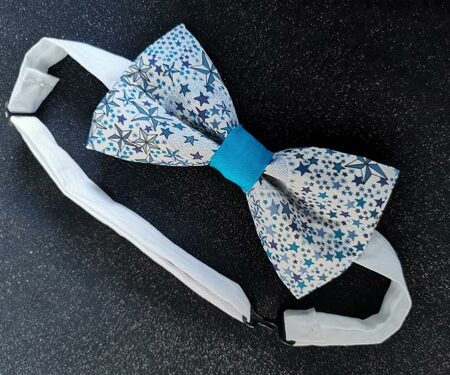 nœud papillon adulte – fait main – liberty étoiles bleues nœud papillon adulte – fait main – liberty étoiles bleues