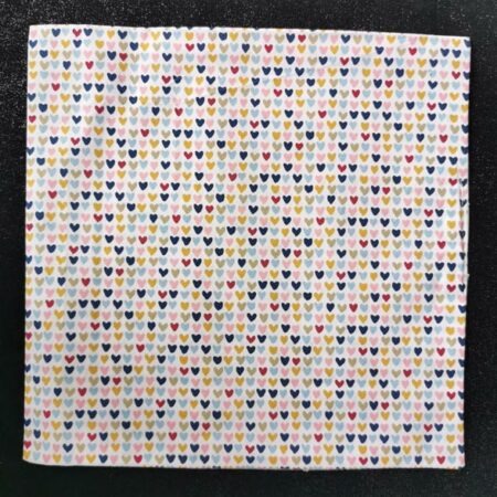 Pochette adulte – motifs cœurs multicolores Pochette adulte – motifs cœurs multicolores