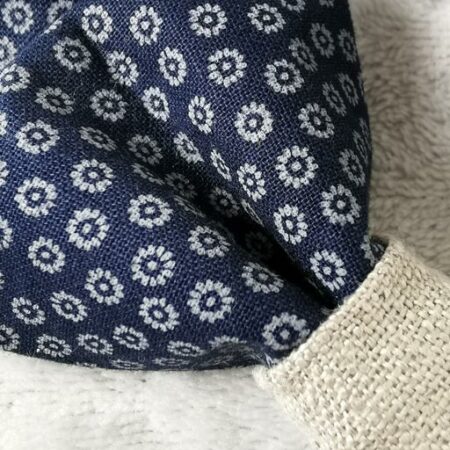 Nœud papillon enfant - Petites fleurs rondes - bleu marine