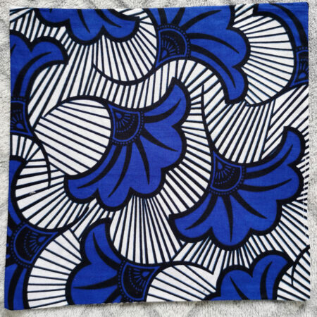 Pochette costume – wax fleurs de mariage bleues Pochette costume – wax fleurs de mariage bleues